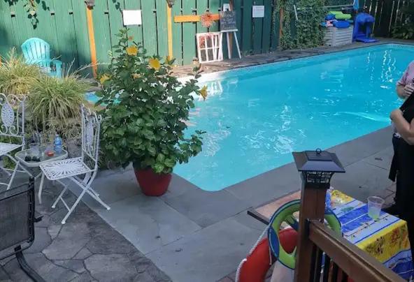 Anneken 1000 Islands B&B Luxury Suites & Spa Brockville Exteriör bild